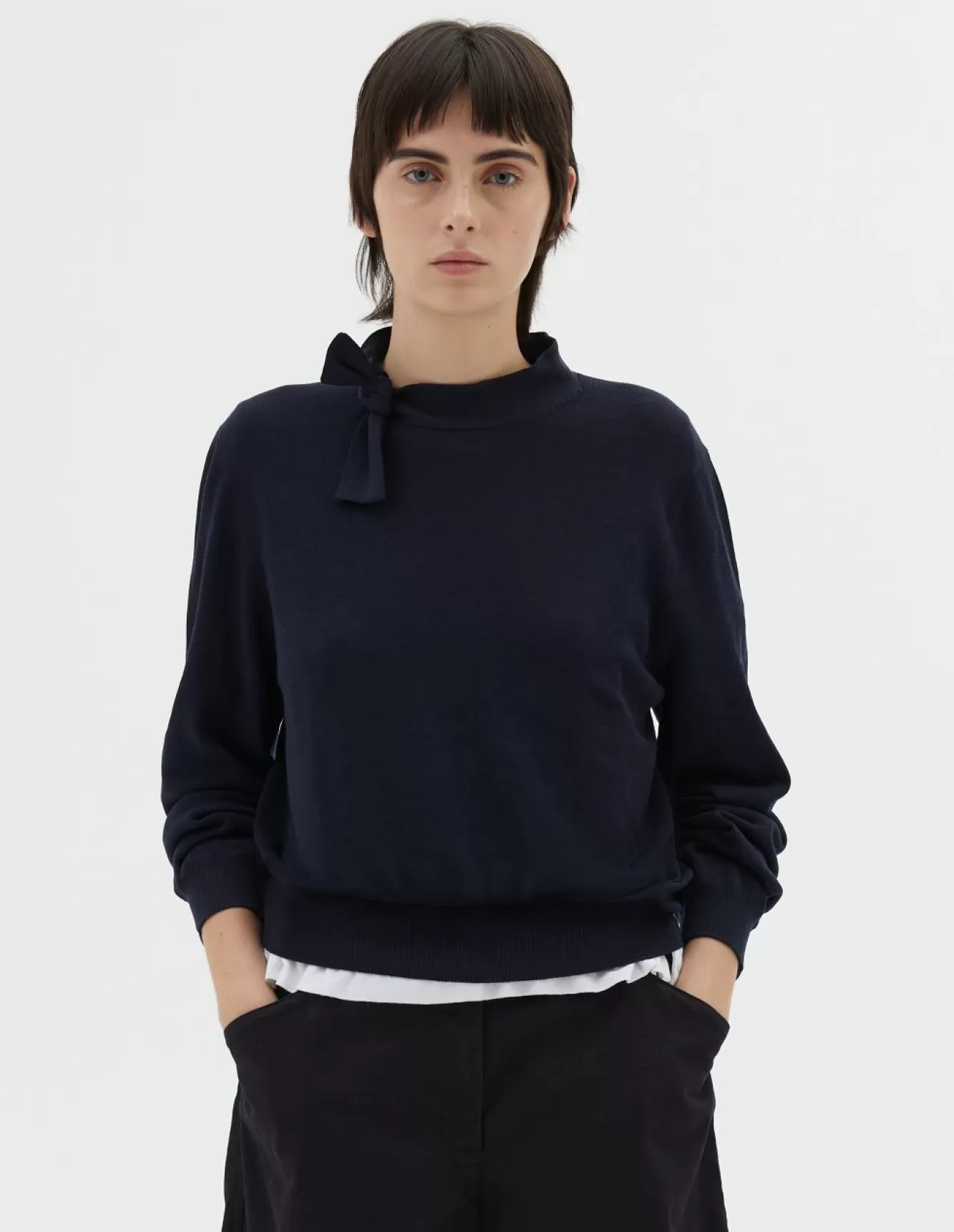 Margaret Howell SHORT TIE NECK JUMPER Navy Cheap